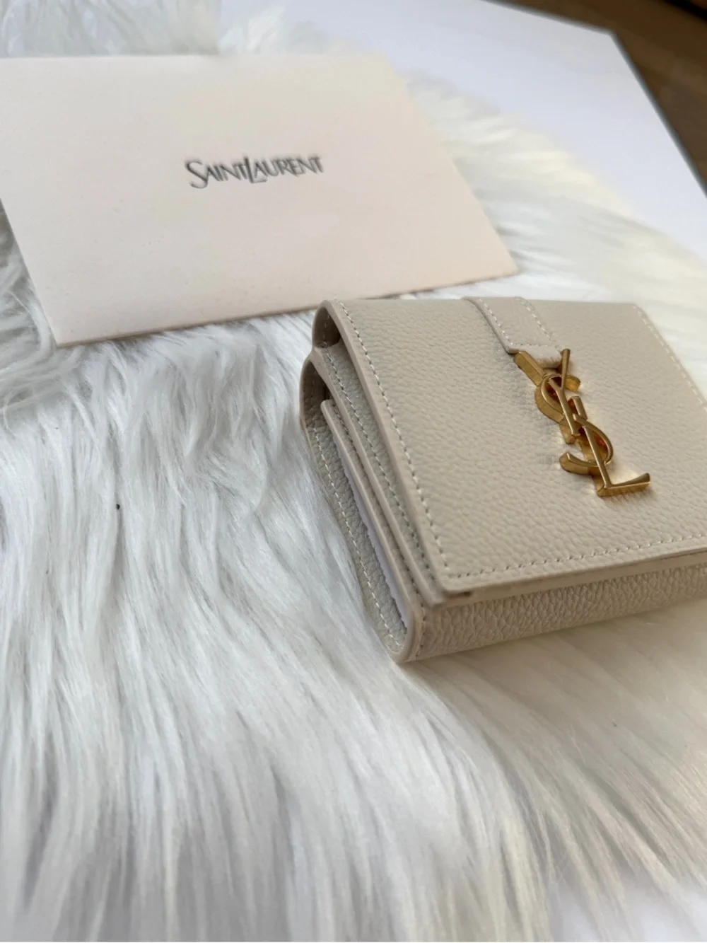 Saint Laurent Cream Wallet with Gold YSL logo NEW - Picture 10 of 13